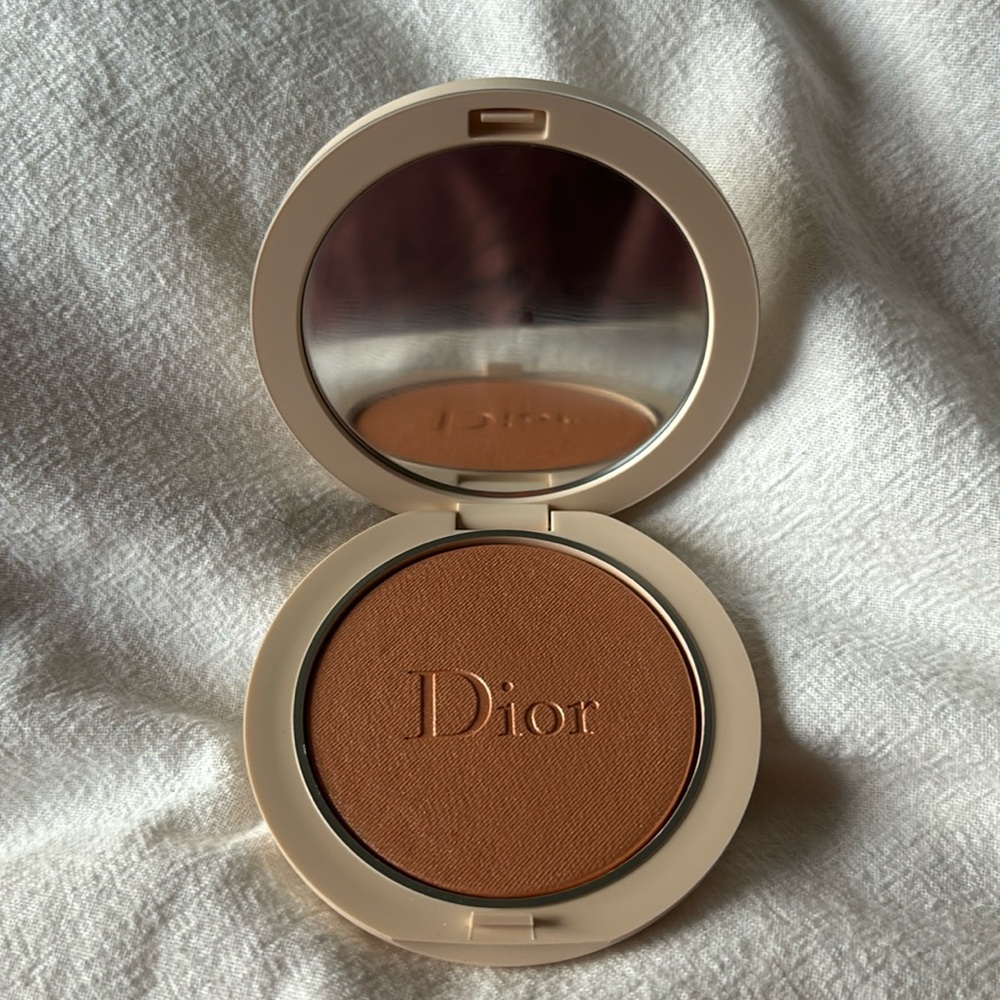 Dior Forever Couture Luminizer Highlighter
